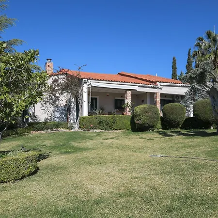 Holiday home - Ocean Panorama And Lush Gardens *